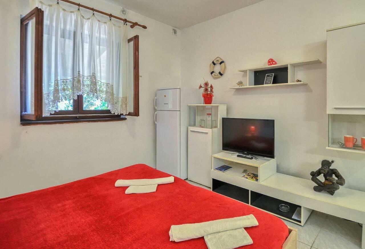 The Big Smile Apartments Пула Екстериор снимка